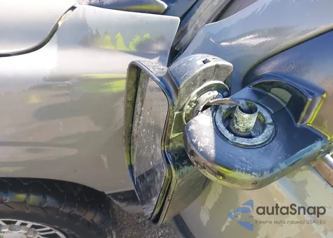 2001 Chevrolet Silverado 1500 Ls z USA, uszkodzony, nr VIN 2GCEK19T111158582